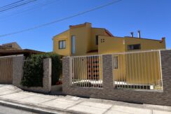 🏡 Exclusiva Casa en Venta – Barrio Residencial de Calama
